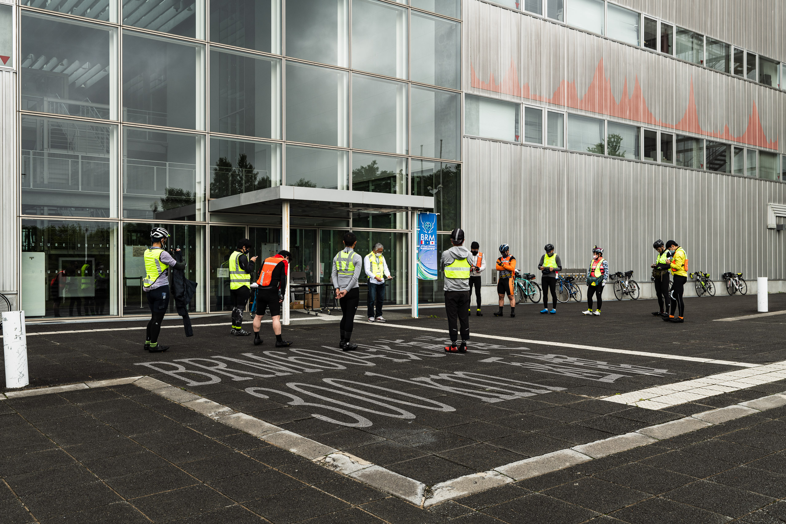 20220604 D853983 Edit